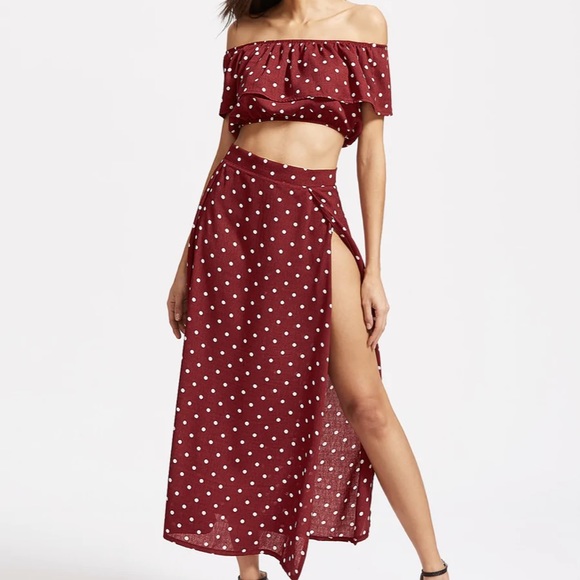 Polka Dot Ruffle Crop Top With Split Skirt - Picture 2 of 14
